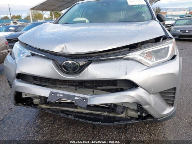 Photo 5 VIN: 2T3ZFREV9JW459667 - TOYOTA RAV4 