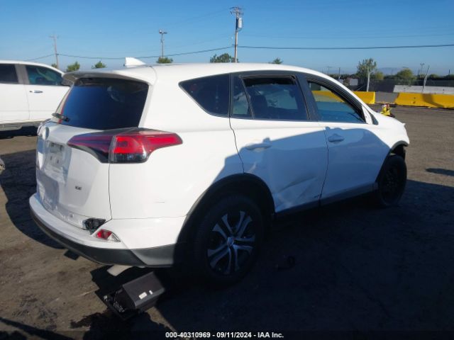 Photo 3 VIN: 2T3ZFREV9JW468000 - TOYOTA RAV4 