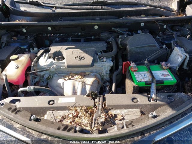 Photo 9 VIN: 2T3ZFREV9JW494547 - TOYOTA RAV4 