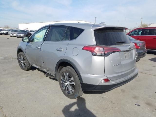 Photo 2 VIN: 2T3ZFREV9JW505837 - TOYOTA RAV4 LE 