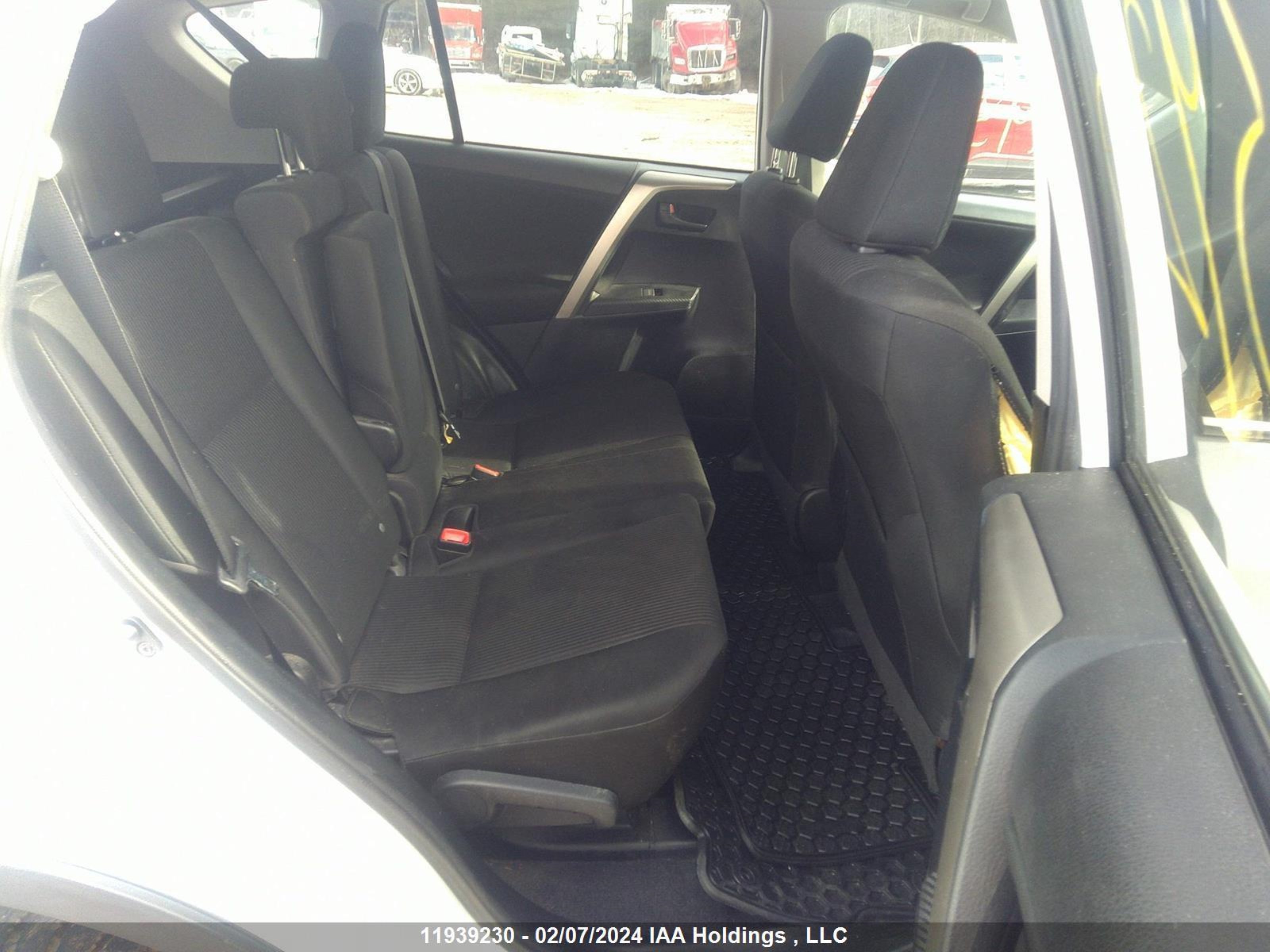 Photo 7 VIN: 2T3ZFREVXEW123130 - TOYOTA RAV 4 