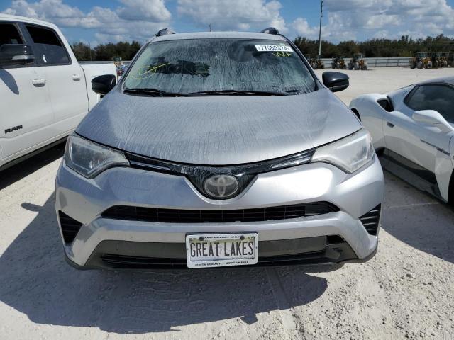 Photo 4 VIN: 2T3ZFREVXHW333795 - TOYOTA RAV4 LE 