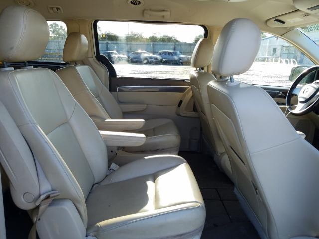 Photo 5 VIN: 2V4RW3D10AR138435 - VOLKSWAGEN ROUTAN SE 