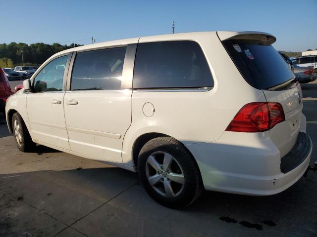 Photo 1 VIN: 2V4RW3D10AR168826 - VOLKSWAGEN ROUTAN SE 