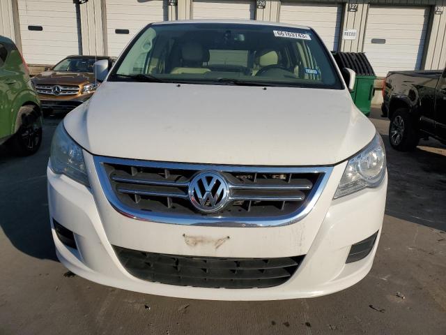 Photo 4 VIN: 2V4RW3D10AR168826 - VOLKSWAGEN ROUTAN SE 