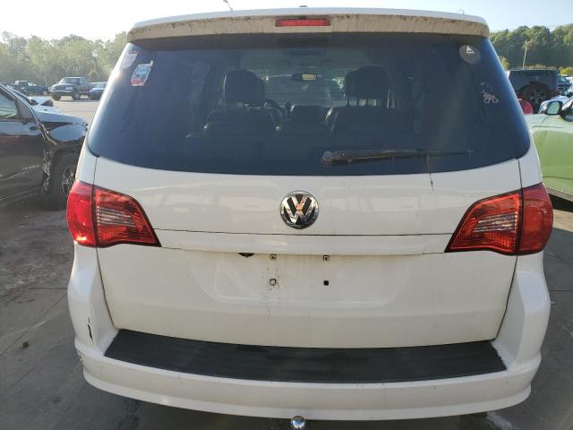 Photo 5 VIN: 2V4RW3D10AR168826 - VOLKSWAGEN ROUTAN SE 