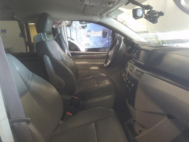 Photo 4 VIN: 2V4RW3D10AR259093 - VOLKSWAGEN ROUTAN SE 