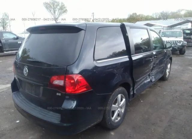 Photo 3 VIN: 2V4RW3D10AR294720 - VOLKSWAGEN ROUTAN 