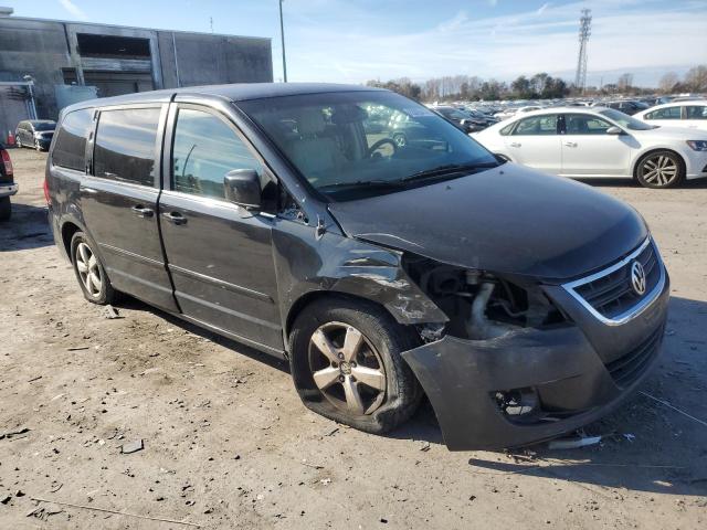 Photo 3 VIN: 2V4RW3D10AR295107 - VOLKSWAGEN ROUTAN SE 