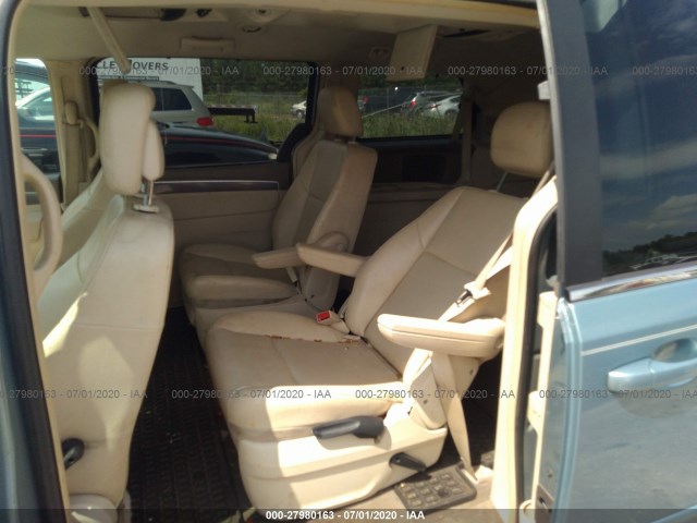 Photo 7 VIN: 2V4RW3D10AR295740 - VOLKSWAGEN ROUTAN 