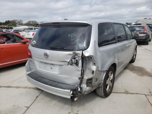 Photo 3 VIN: 2V4RW3D10AR305957 - VOLKSWAGEN ROUTAN SE 