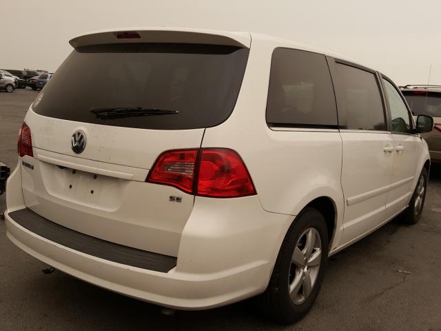 Photo 3 VIN: 2V4RW3D10AR407470 - VOLKSWAGEN ROUTAN SE 