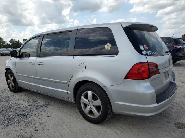 Photo 1 VIN: 2V4RW3D10AR407792 - VOLKSWAGEN ROUTAN 