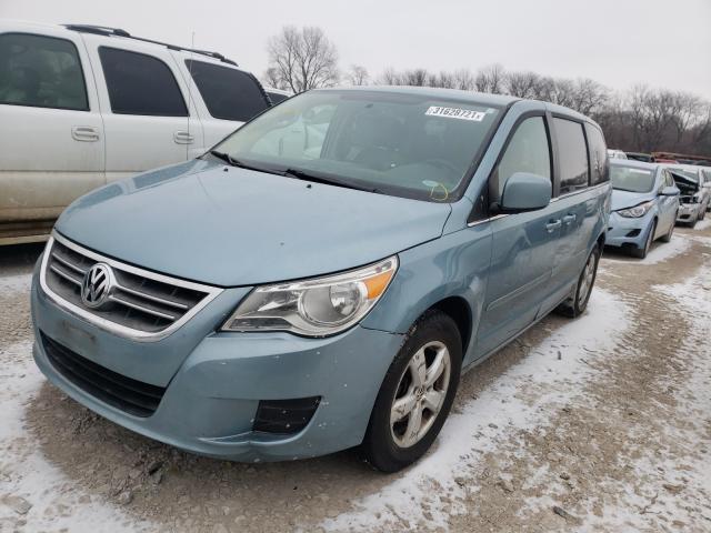 Photo 1 VIN: 2V4RW3D10AR424107 - VOLKSWAGEN ROUTAN SE 