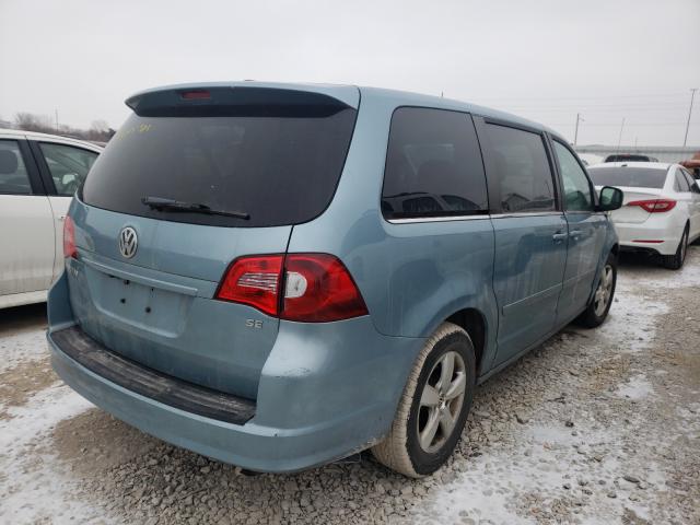 Photo 3 VIN: 2V4RW3D10AR424107 - VOLKSWAGEN ROUTAN SE 