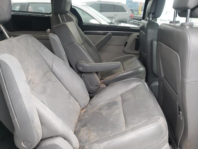 Photo 5 VIN: 2V4RW3D10AR424107 - VOLKSWAGEN ROUTAN SE 