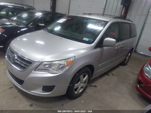 Photo 1 VIN: 2V4RW3D11AR242299 - VOLKSWAGEN ROUTAN 