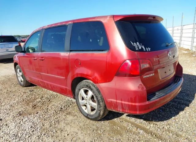 Photo 2 VIN: 2V4RW3D11AR242366 - VOLKSWAGEN ROUTAN 