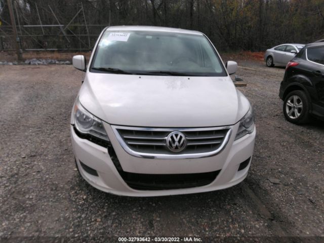 Photo 5 VIN: 2V4RW3D11AR316191 - VOLKSWAGEN ROUTAN 