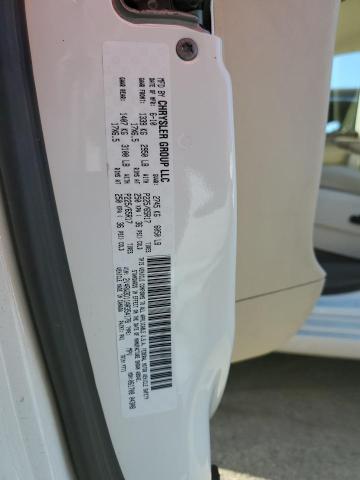 Photo 12 VIN: 2V4RW3D11AR354178 - VOLKSWAGEN ROUTAN SE 