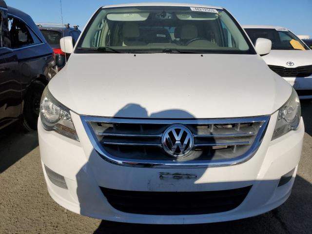 Photo 4 VIN: 2V4RW3D11AR354178 - VOLKSWAGEN ROUTAN SE 