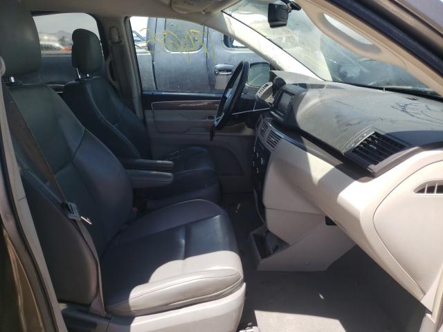 Photo 4 VIN: 2V4RW3D11AR388587 - VOLKSWAGEN ROUTAN SE 