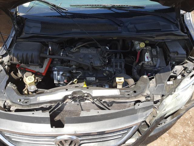 Photo 6 VIN: 2V4RW3D12AR227262 - VOLKSWAGEN ROUTAN SE 