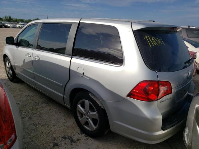 Photo 2 VIN: 2V4RW3D12AR236804 - VOLKSWAGEN ROUTAN SE 