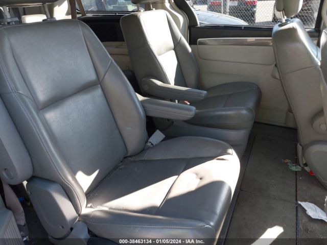 Photo 7 VIN: 2V4RW3D12AR272542 - VOLKSWAGEN ROUTAN 