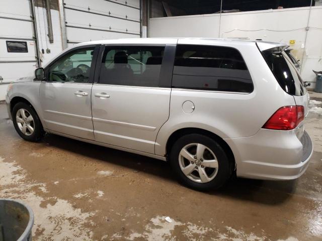 Photo 1 VIN: 2V4RW3D12AR296114 - VOLKSWAGEN ROUTAN SE 