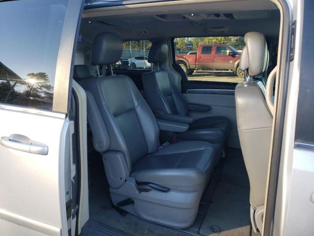 Photo 10 VIN: 2V4RW3D12AR388498 - VOLKSWAGEN ROUTAN SE 