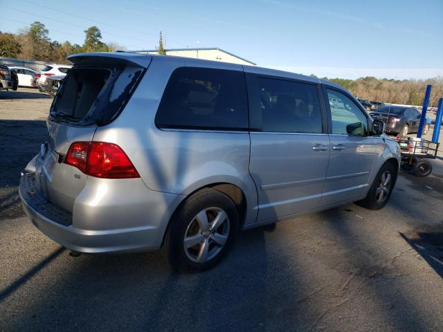 Photo 2 VIN: 2V4RW3D12AR388498 - VOLKSWAGEN ROUTAN SE 