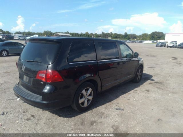 Photo 3 VIN: 2V4RW3D12AR393023 - VOLKSWAGEN ROUTAN 