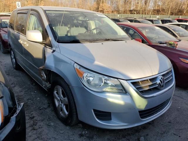 Photo 3 VIN: 2V4RW3D13AR159182 - VOLKSWAGEN ROUTAN 