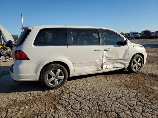 Photo 2 VIN: 2V4RW3D13AR167217 - VOLKSWAGEN ROUTAN SE 