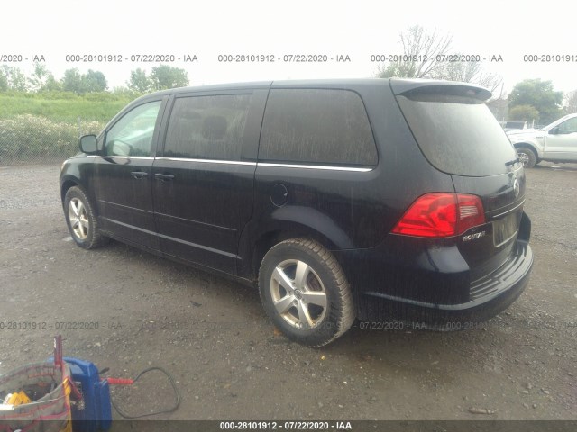 Photo 2 VIN: 2V4RW3D13AR272565 - VOLKSWAGEN ROUTAN 