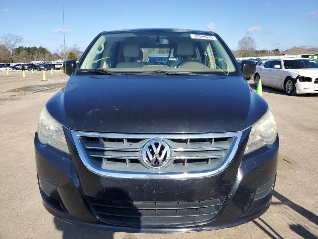 Photo 4 VIN: 2V4RW3D13AR281816 - VOLKSWAGEN ROUTAN SE 