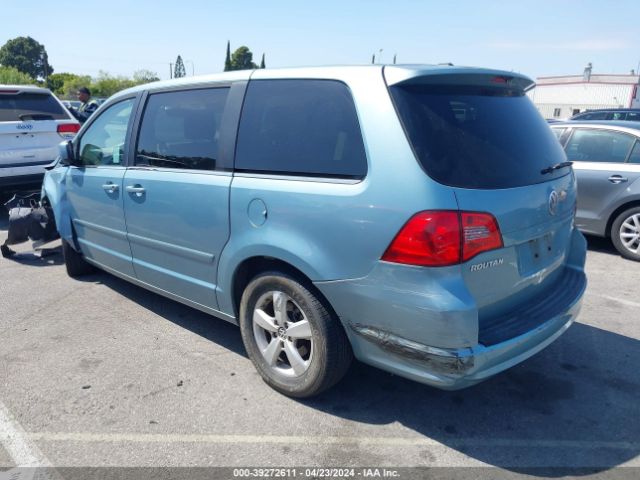 Photo 2 VIN: 2V4RW3D13AR294386 - VOLKSWAGEN ROUTAN 