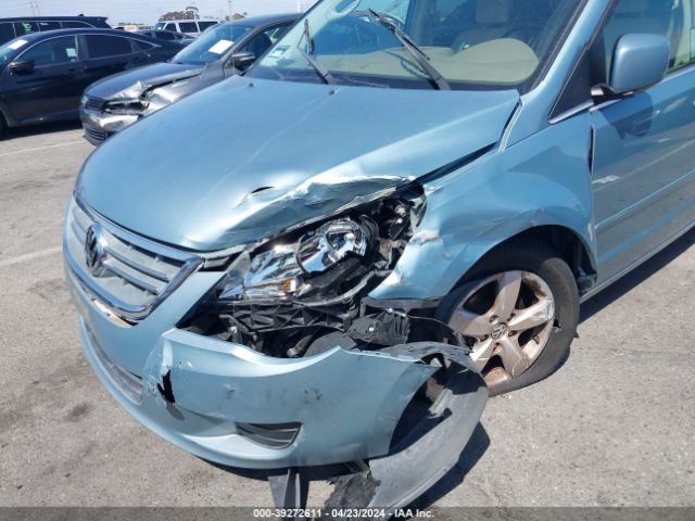 Photo 5 VIN: 2V4RW3D13AR294386 - VOLKSWAGEN ROUTAN 