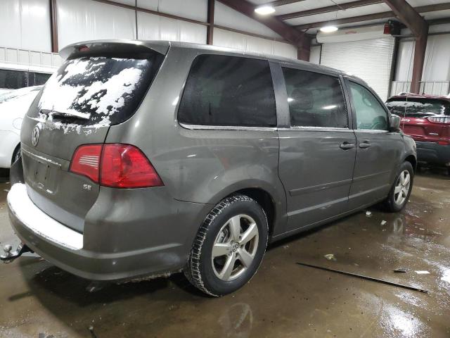 Photo 2 VIN: 2V4RW3D13AR294789 - VOLKSWAGEN ROUTAN SE 