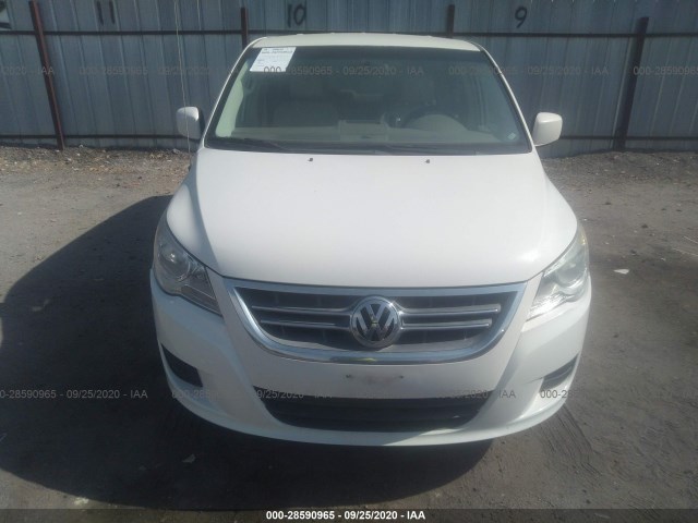 Photo 5 VIN: 2V4RW3D13AR325135 - VOLKSWAGEN ROUTAN 