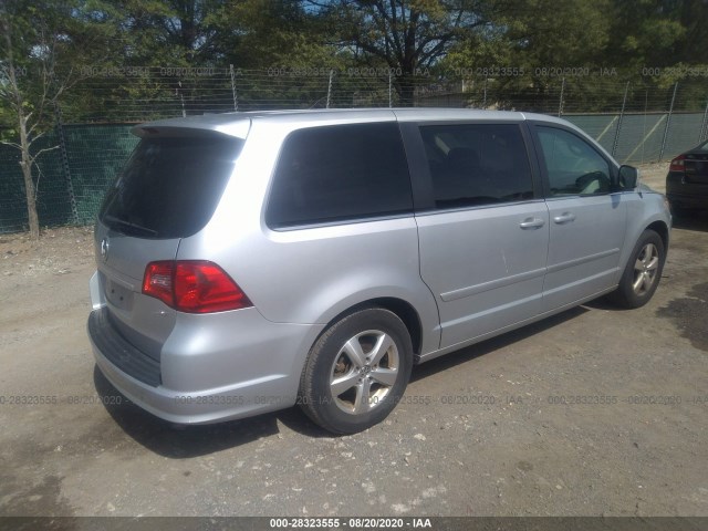 Photo 3 VIN: 2V4RW3D13AR407463 - VOLKSWAGEN ROUTAN 