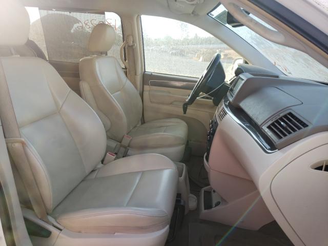 Photo 4 VIN: 2V4RW3D14AR168831 - VOLKSWAGEN ROUTAN SE 