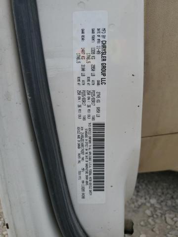 Photo 12 VIN: 2V4RW3D14AR174287 - VOLKSWAGEN ROUTAN SE 