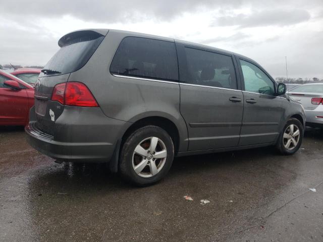 Photo 2 VIN: 2V4RW3D14AR209359 - VOLKSWAGEN ROUTAN SE 