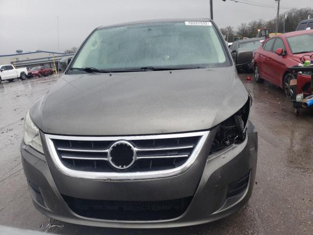 Photo 4 VIN: 2V4RW3D14AR209359 - VOLKSWAGEN ROUTAN SE 