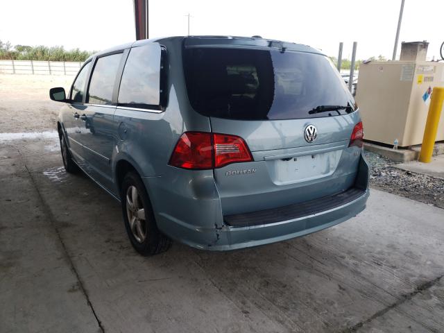 Photo 2 VIN: 2V4RW3D14AR231202 - VOLKSWAGEN ROUTAN SE 