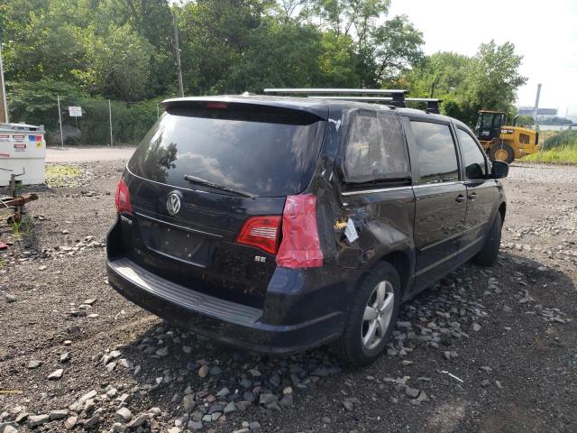 Photo 3 VIN: 2V4RW3D14AR305928 - VOLKSWAGEN ROUTAN SE 