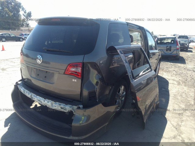 Photo 3 VIN: 2V4RW3D14AR324995 - VOLKSWAGEN ROUTAN 