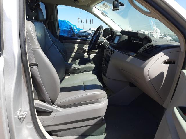 Photo 4 VIN: 2V4RW3D14AR333079 - VOLKSWAGEN ROUTAN SE 